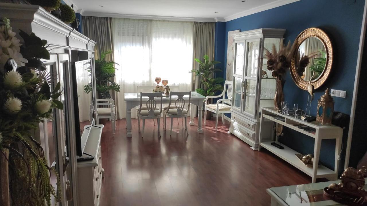 Caprichos Jerez de la Frontera Exterior foto